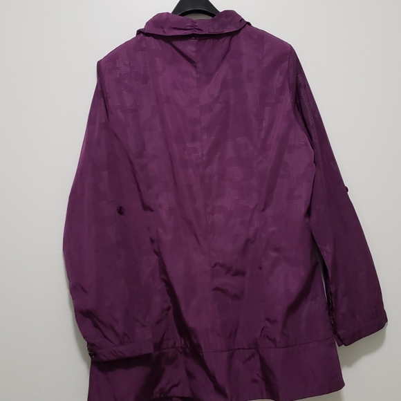 Windy coat - Picture 4 of 4